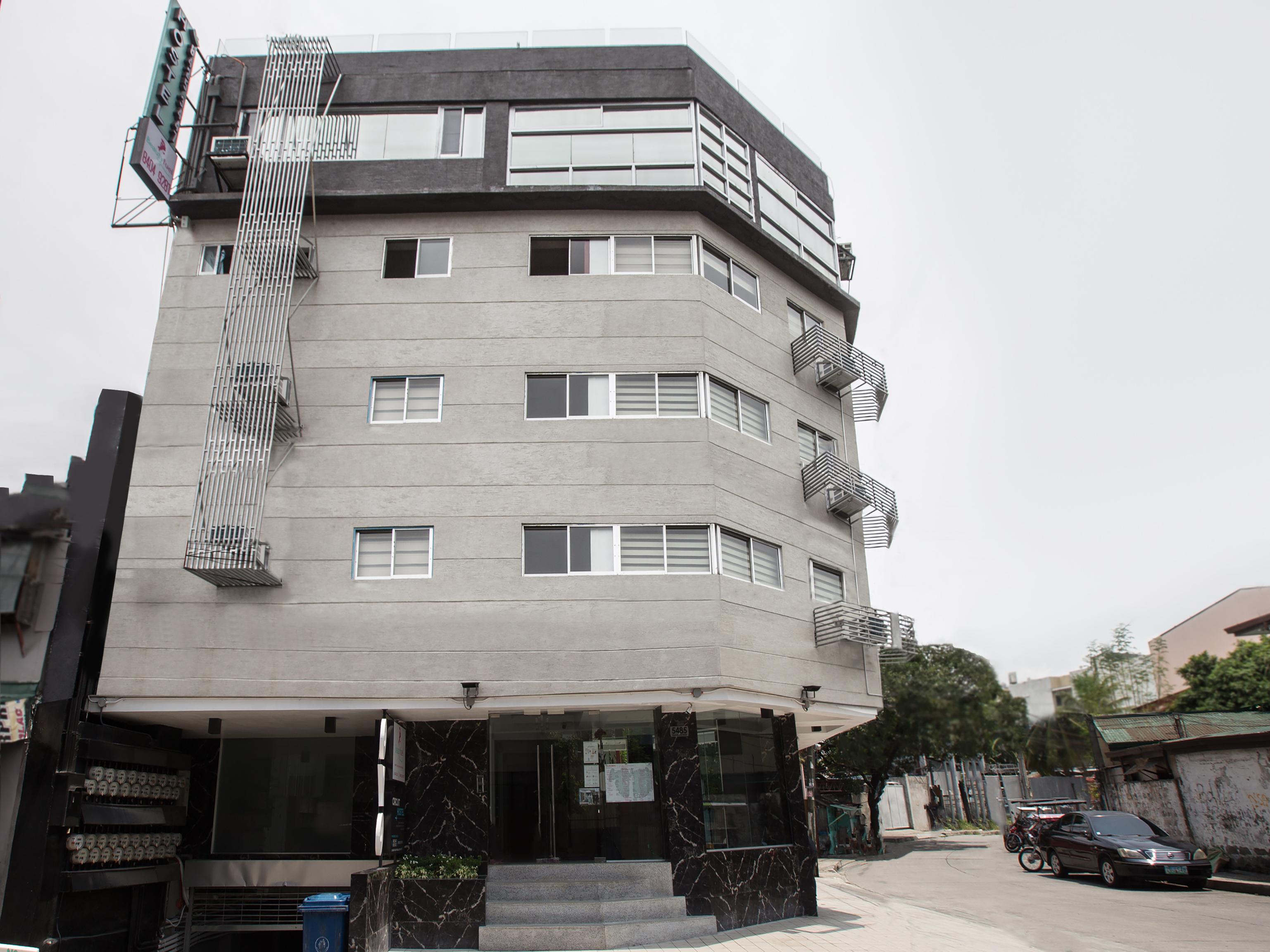 Circuit Hostel San Pedro Makati Exterior foto